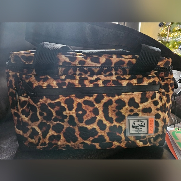 HERSCHEL POP QUIZ COOLER 12 PACK - Picture 1 of 11